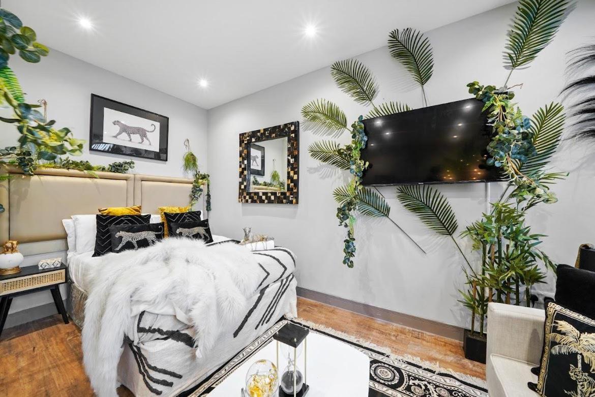 Boho Jungle - Luxury 1Bed Apt- Long Stay Discounts Maidstone Exterior photo